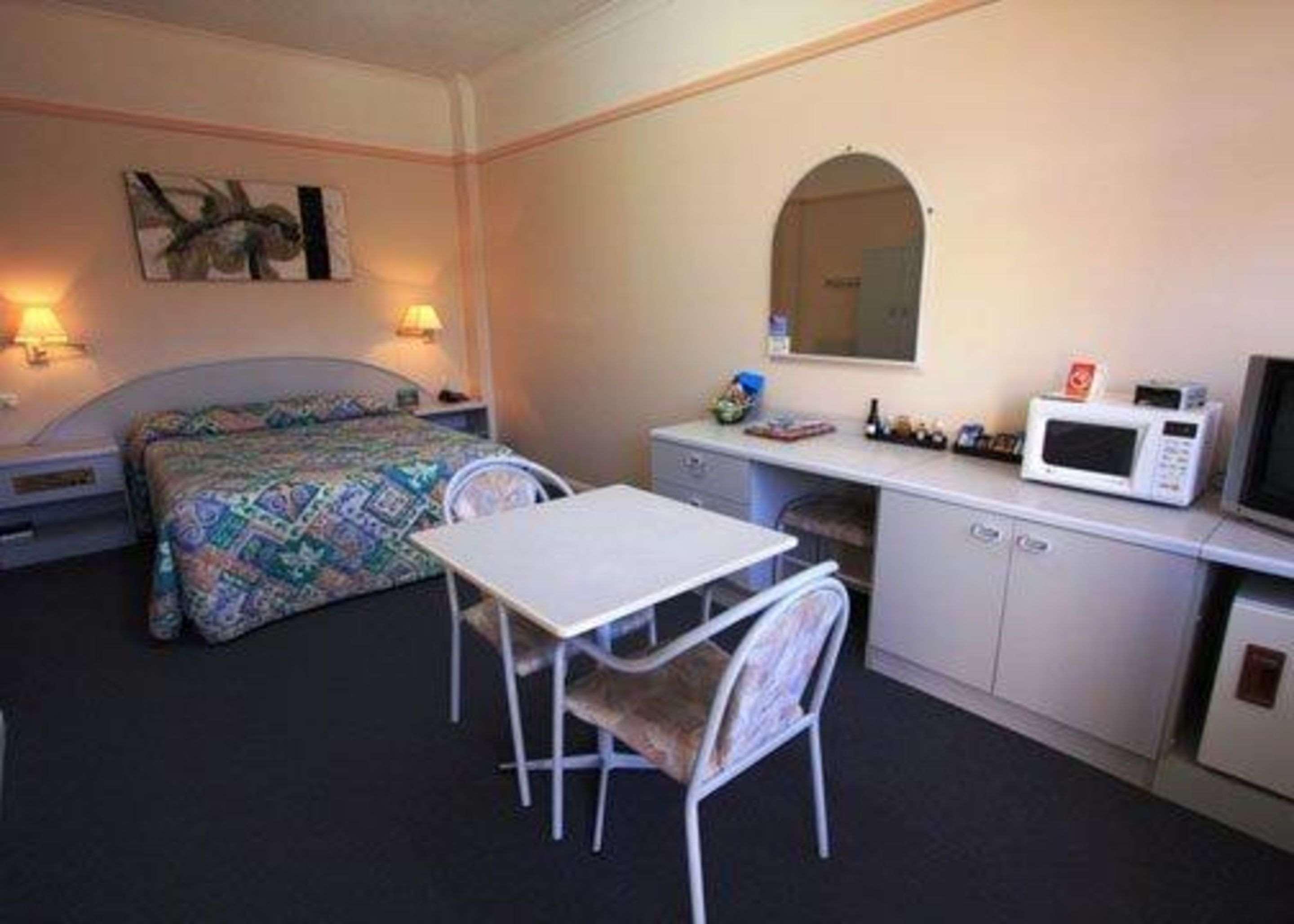 Comfort Inn Crystal Broken Hill Exterior foto